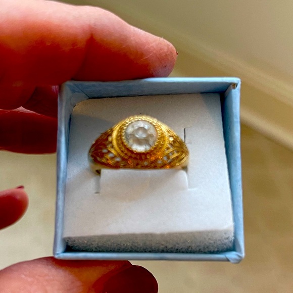 14k solid gold filigree white topaz ring